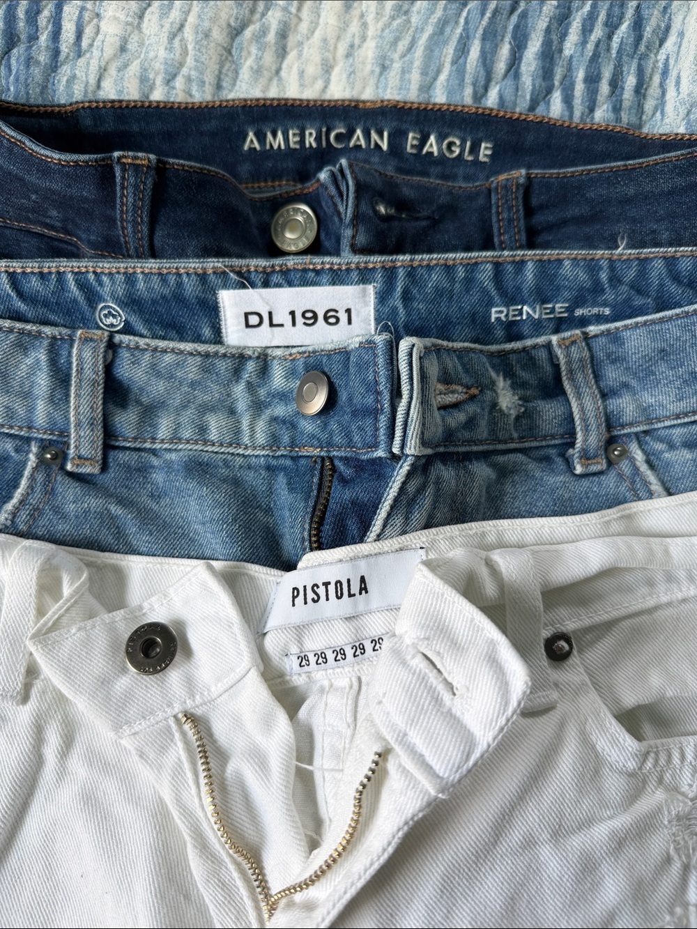 3 pairs of jean shorts -Pistola White sz29 - DL1961 sz 29- American Eagle sz 10 - Picture 2 of 16
